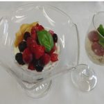 オートミールフルーツケーキとサラミケーキ